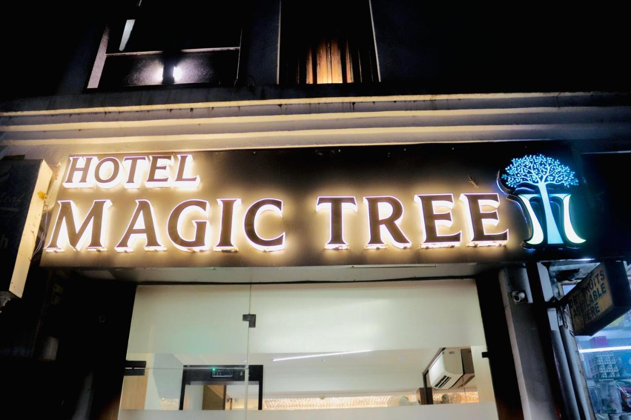 Hotel Magic Tree Karol Bagh Metro Station Yeni Delhi Dış mekan fotoğraf